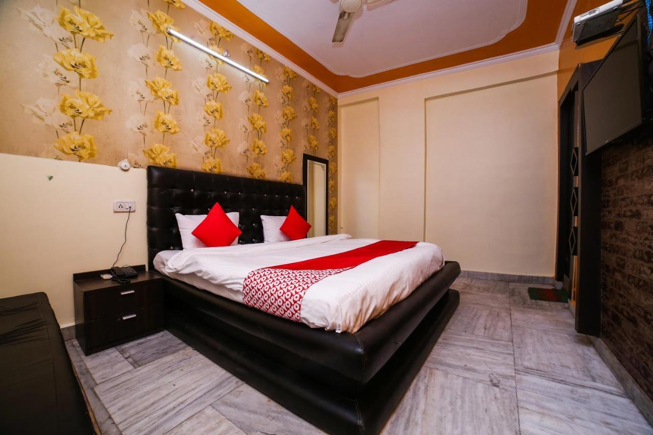 Hotel Shiv Mahima Inn By Wb Inn Prayagraj Exterior foto